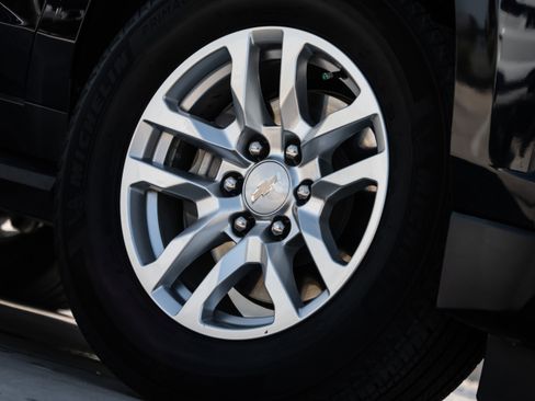 Used 2022 Chevrolet Tahoe LT image 34