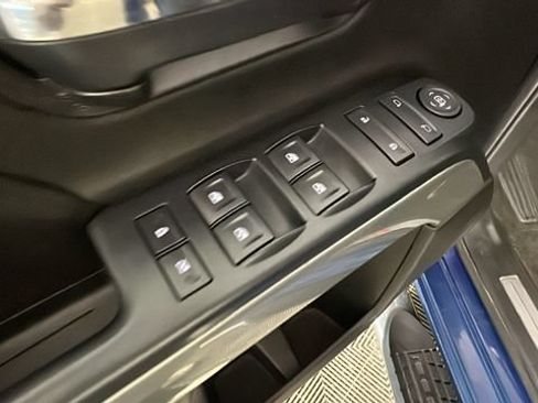 Used 2017 Chevrolet Silverado 1500 LT w/ All Star Edition AWD/4WD image 10