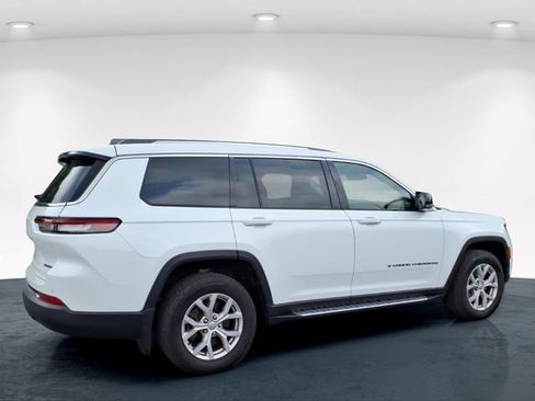 Used 2022 Jeep Grand Cherokee L Limited w/ Luxury Tech Group II AWD/4WD image 12