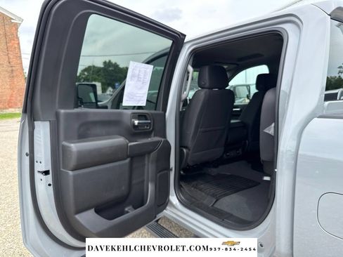 Used 2025 Chevrolet Silverado 2500 Custom w/ Custom Value Package AWD/4WD image 18
