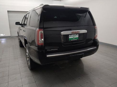 Used 2016 GMC Yukon Denali w/ Open Road Package RWD image 6