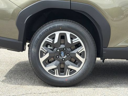 New 2026 Subaru Forester Premium AWD/4WD image 6