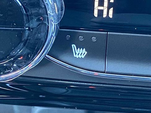 New 2026 Chevrolet Trax LT w/ Sunroof Package image 13