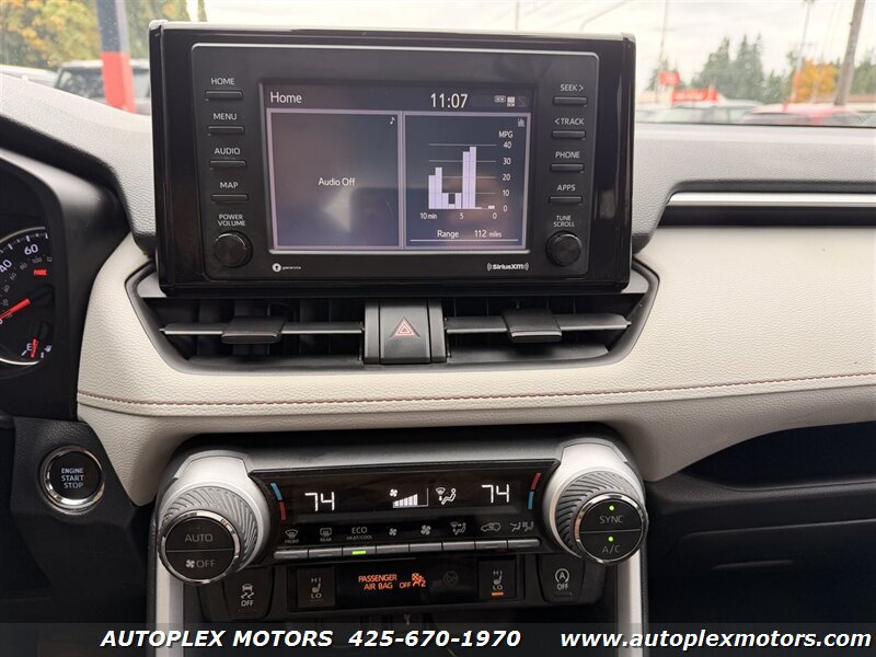Used 2020 Toyota RAV4 XLE w/ Convenience Package AWD/4WD image 14