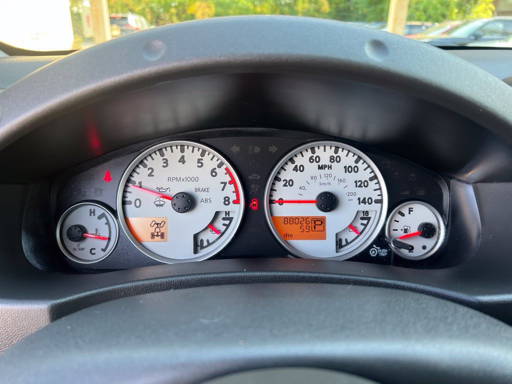 Used 2016 Nissan Frontier PRO-4X AWD/4WD image 45