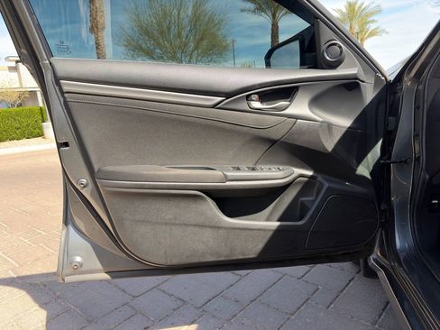 Used 2017 Honda Civic EX image 7