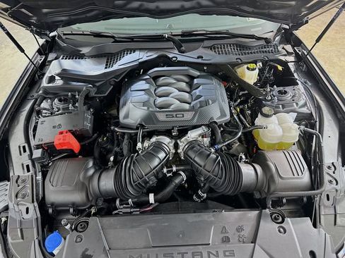 Certified 2025 Ford Mustang GT Premium image 29