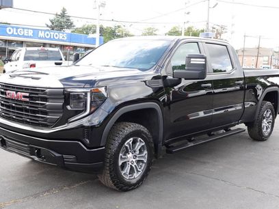Used 2023 GMC Sierra 1500 Pro w/ Pro Value Package