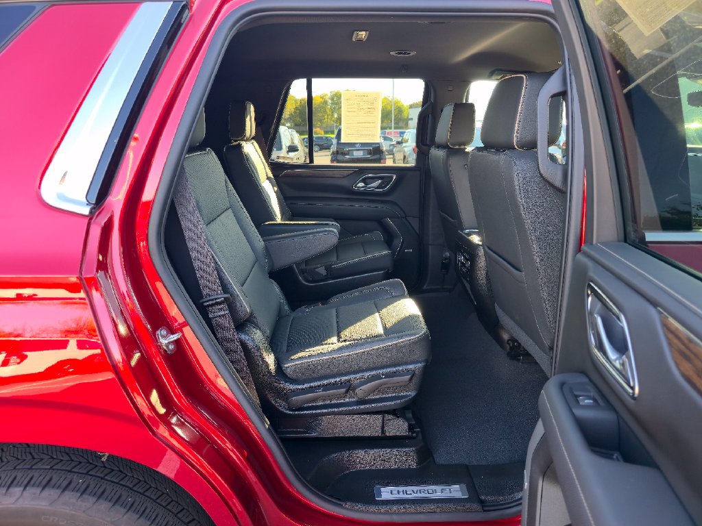 Certified 2023 Chevrolet Tahoe Premier AWD/4WD image 28