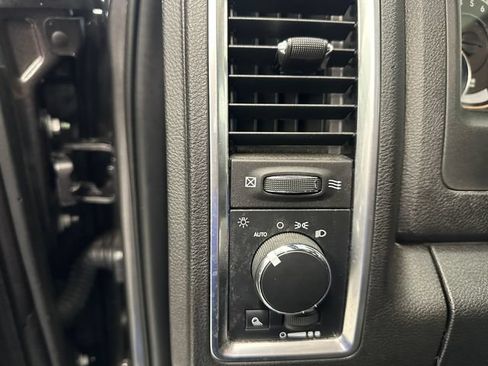 Used 2024 RAM 1500 Warlock w/ Trailer Tow Group AWD/4WD image 29