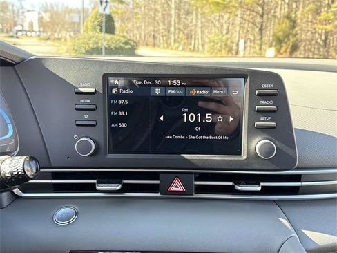 New 2026 Hyundai Elantra Sport image 12