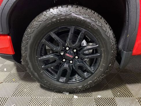 Used 2026 GMC Sierra 1500 Elevation image 10