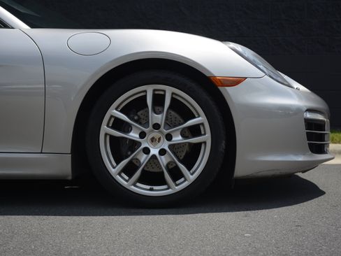 Used 2013 Porsche Boxster RWD image 34