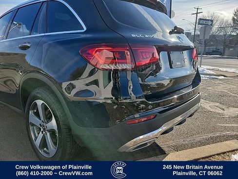 Used 2021 Mercedes-Benz GLC 300 4MATIC image 27