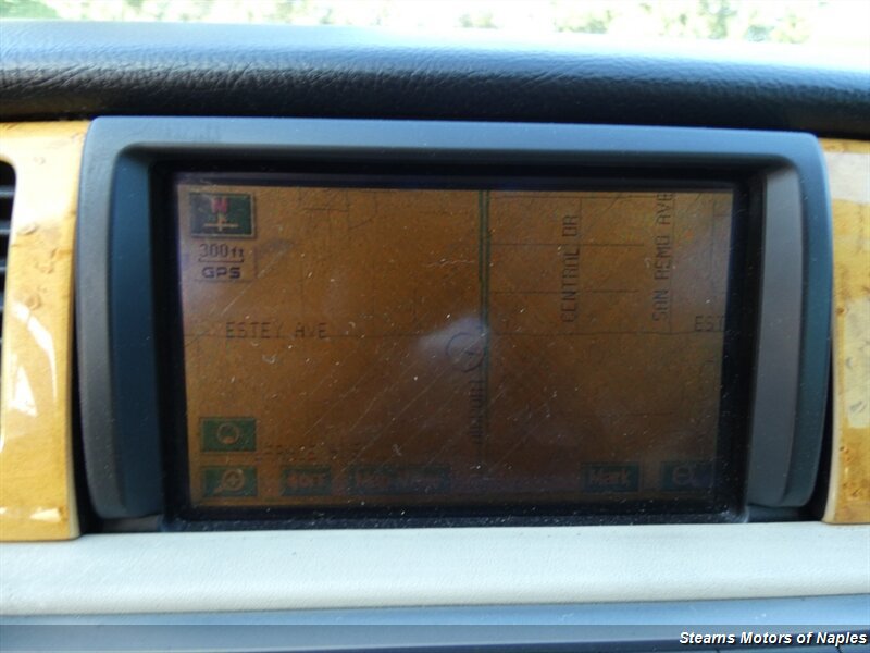 Used 2005 Lexus SC 430 Convertible RWD image 29