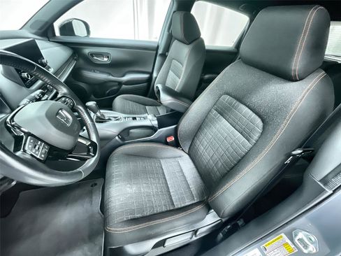 Certified 2024 Honda HR-V Sport image 17
