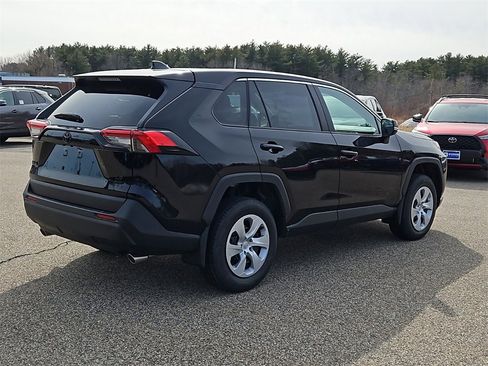 New 2025 Toyota RAV4 LE image 2