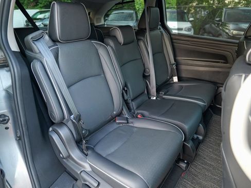 Used 2025 Honda Odyssey Elite image 30