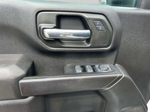 Used 2024 Chevrolet Silverado 2500 Custom w/ Custom Value Package AWD/4WD image 18
