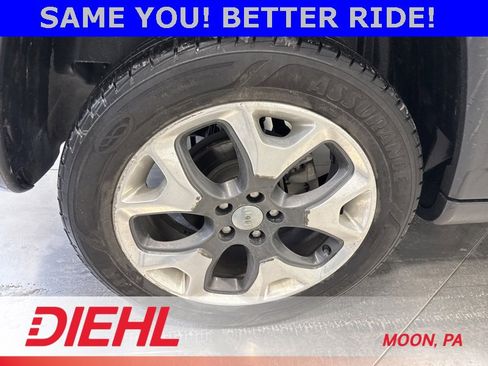 Certified 2018 Jeep Compass Limited w/ Navigation Group image 8
