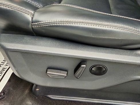 Used 2025 Ford Expedition Max Platinum image 12