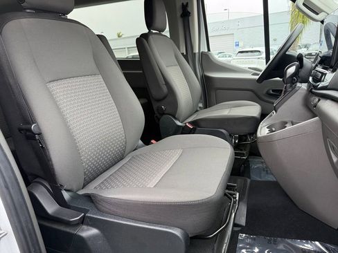 Used 2023 Ford Transit 350 XLT image 21