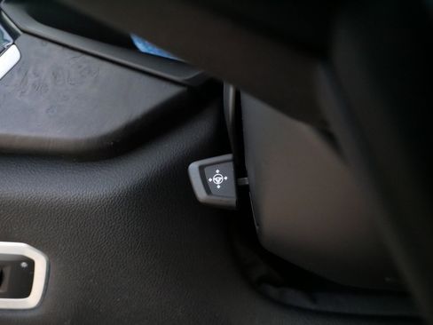 Used 2022 BMW X5 xDrive45e w/ Executive Package image 28