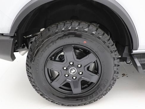 New 2025 Ford Bronco Outer Banks image 10