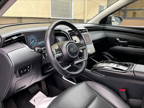 Used 2024 Hyundai Tucson Limited image 8