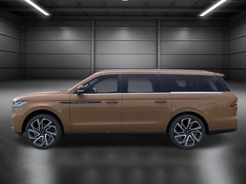 New 2026 Lincoln Navigator L Black Label image 4