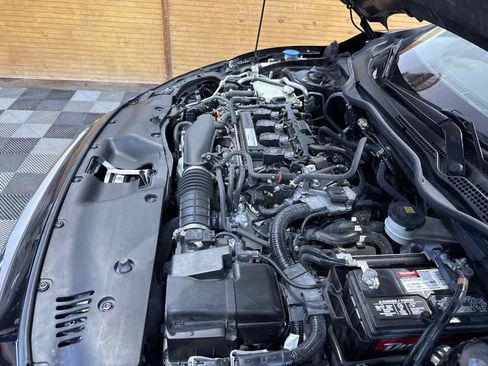 Used 2018 Honda Civic EX-L image 29