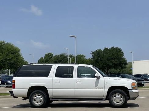 Used 2003 GMC Yukon XL SLT w/ 1SD Preferred Equipment Group RWD image 3
