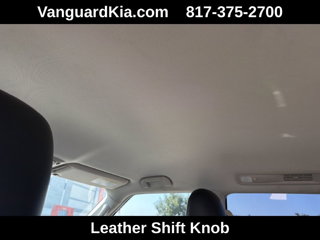 Used 2022 Nissan Armada SV w/ SV Appearance Package RWD image 19