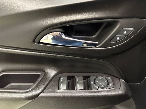 Used 2020 Chevrolet Equinox LT AWD/4WD image 14