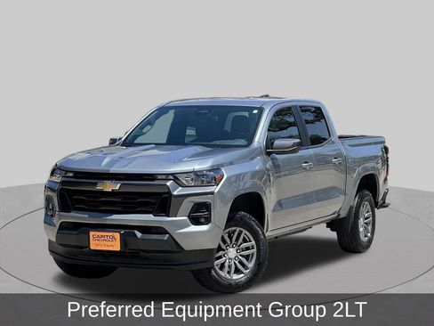 Used 2024 Chevrolet Colorado LT w/ LT Convenience Package RWD image 3