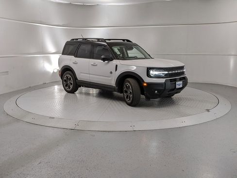 New 2025 Ford Bronco Sport Outer Banks w/ Outer Banks Tech Package+ image 1