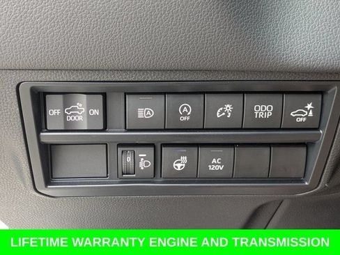 Used 2023 Toyota Tundra Limited AWD/4WD image 24