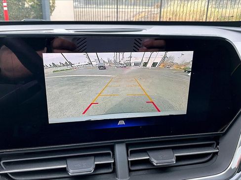 Used 2024 Chevrolet Trax ACTIV w/ Driver Confidence Package image 10