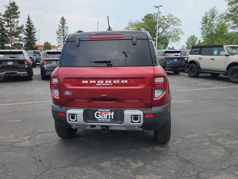 New 2026 Ford Bronco Sport Outer Banks w/ Sasquatch Outer Banks Package AWD/4WD image 5