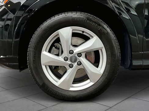 Used 2020 Audi Q3 2.0T Premium w/ Convenience Package image 11