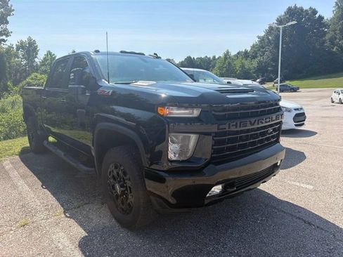 Used 2022 Chevrolet Silverado 2500 LT w/ Midnight Edition AWD/4WD image 1