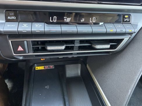 Certified 2025 Toyota Camry LE image 26