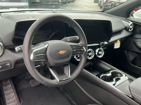 New 2026 Chevrolet Blazer EV LT image 17