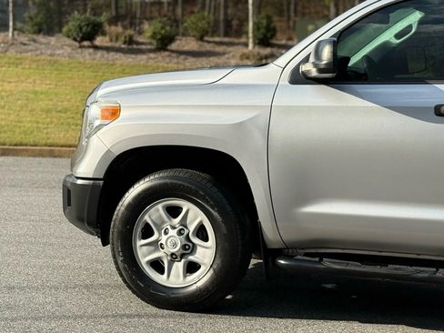 Used 2014 Toyota Tundra SR image 8