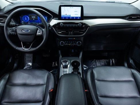 Used 2022 Ford Escape SEL w/ Technology Package AWD/4WD image 19