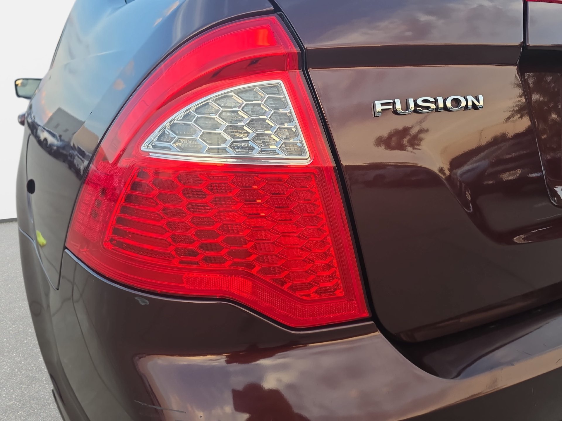 Used 2012 Ford Fusion SE FWD image 29