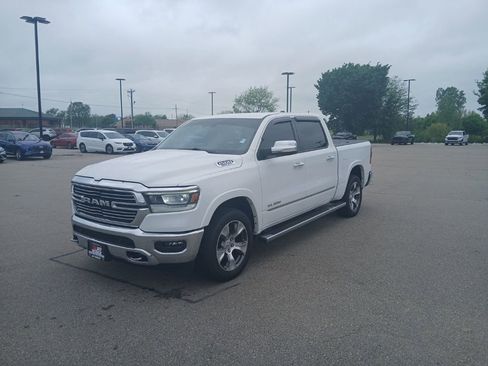 Used 2022 RAM 1500 Laramie AWD/4WD image 4
