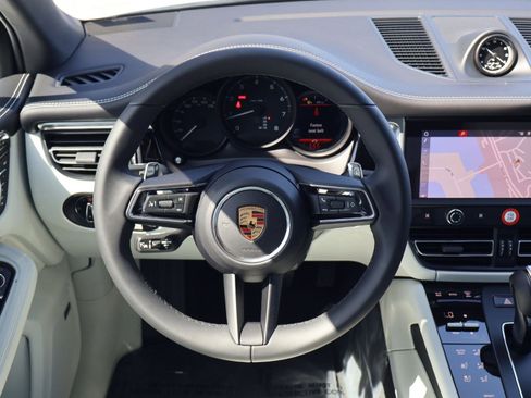 New 2026 Porsche Macan AWD/4WD image 15