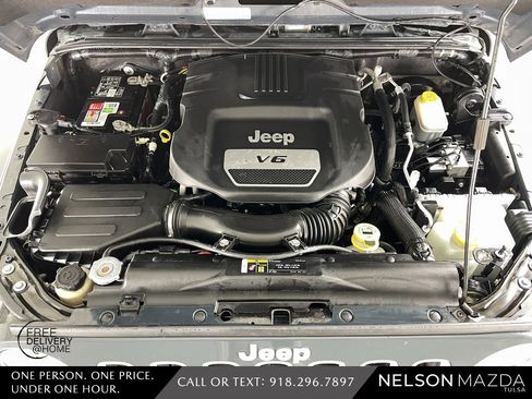 Used 2017 Jeep Wrangler Unlimited Sahara w/ Quick Order Package 24E Chief image 41