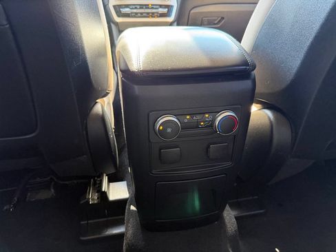Used 2020 Ford Explorer 2WD image 26